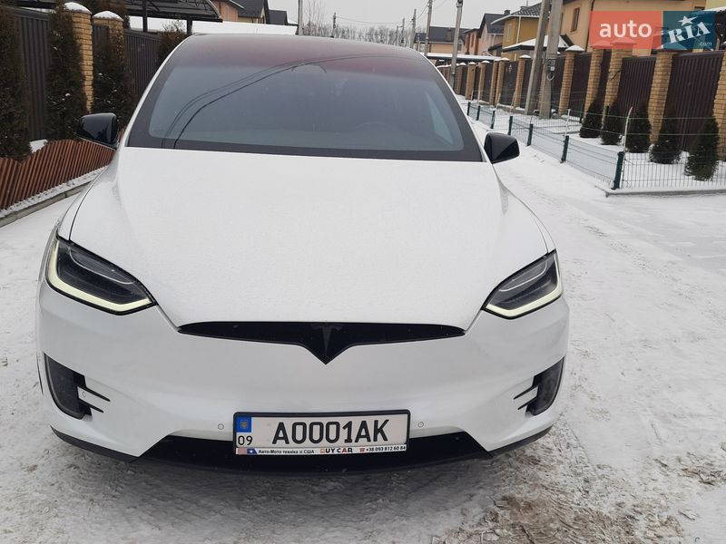 Tesla Model X 2017