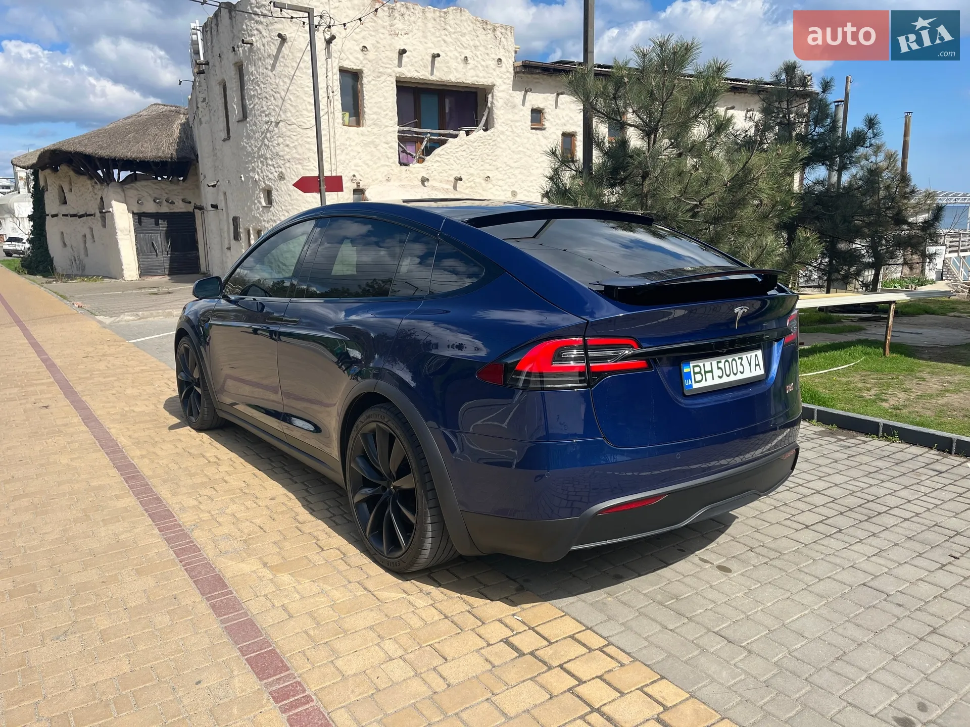 2022 Tesla Model X - мініатюра 4