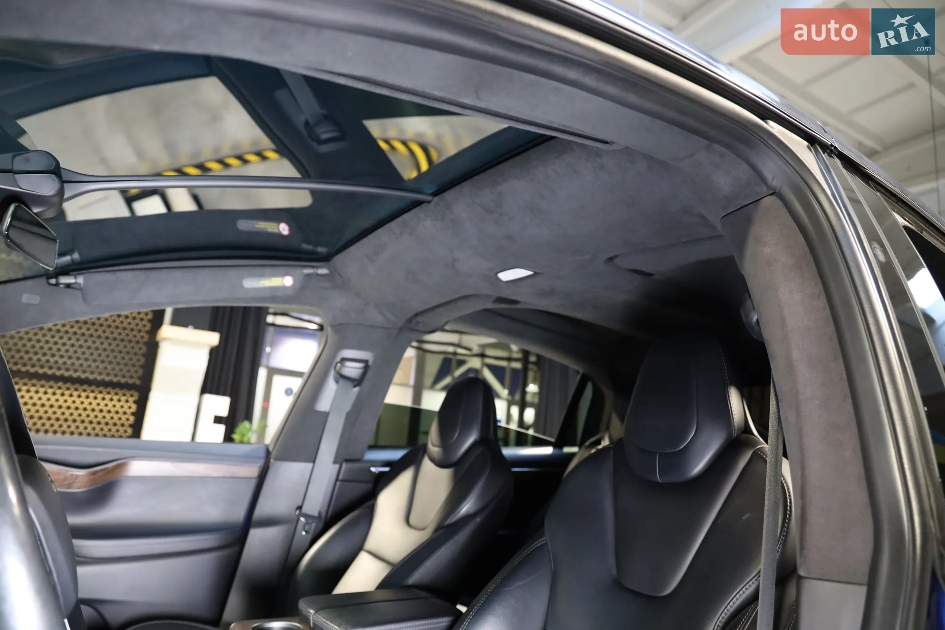 2018 Tesla Model X - мініатюра 37