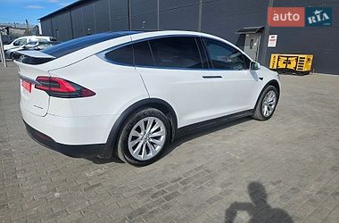 Позашляховик / Кросовер Tesla Model X 2020 в Львові