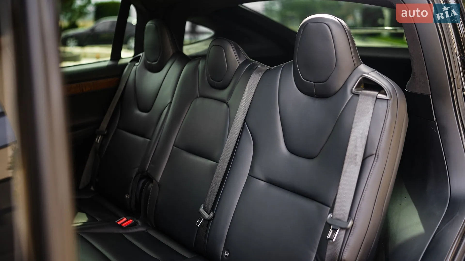 2020 Tesla Model X - мініатюра 32