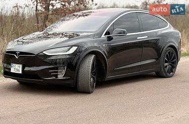 Позашляховик / Кросовер Tesla Model X 2018 в Дрогобичі