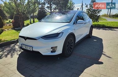Позашляховик / Кросовер Tesla Model X 2019 в Львові