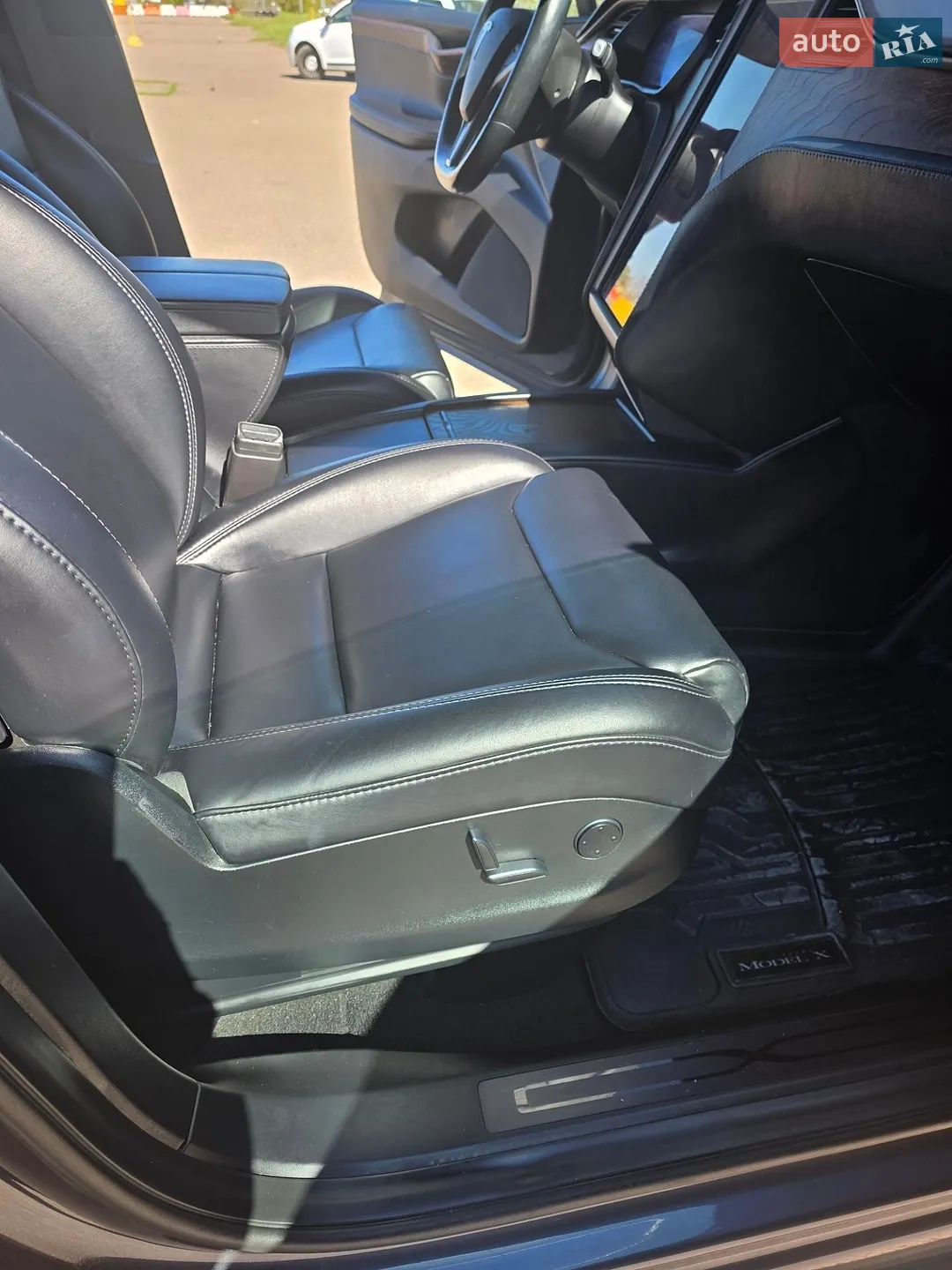 2018 Tesla Model X - мініатюра 30