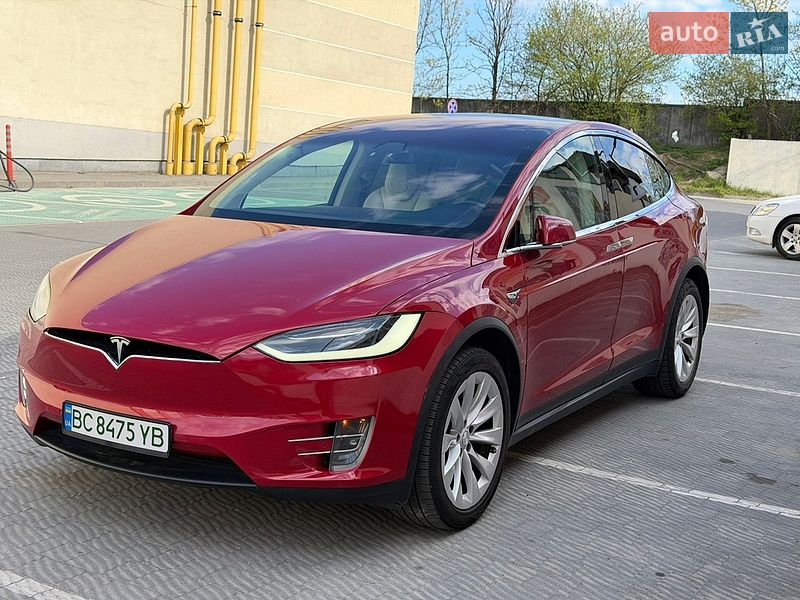 Tesla Model X 2017