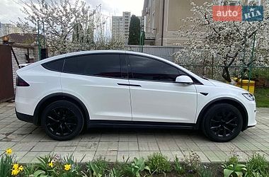 Внедорожник / Кроссовер Tesla Model X 2023 в Киеве