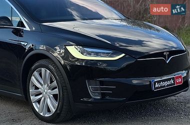 Внедорожник / Кроссовер Tesla Model X 2016 в Львове