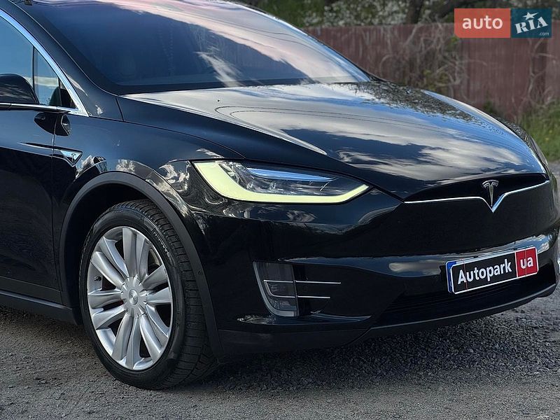 Внедорожник / Кроссовер Tesla Model X 2016 в Львове
