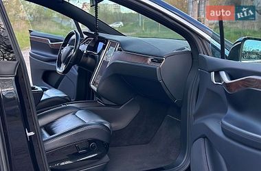 Внедорожник / Кроссовер Tesla Model X 2016 в Львове