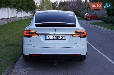 Внедорожник / Кроссовер Tesla Model X 2019 в Киеве
