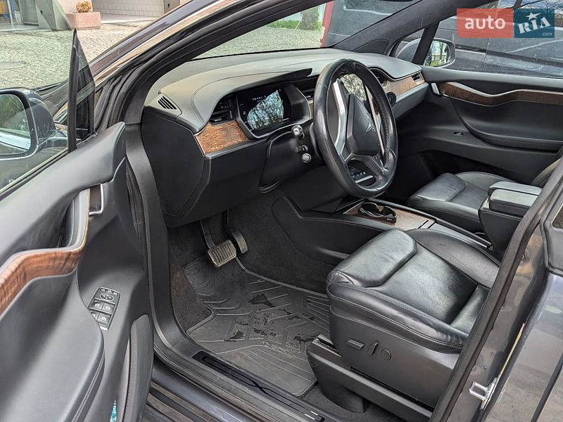 Позашляховик / Кросовер Tesla Model X 2020 в Харкові