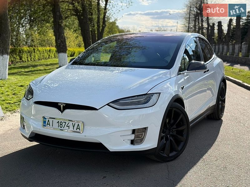 Внедорожник / Кроссовер Tesla Model X 2016 в Белой Церкви