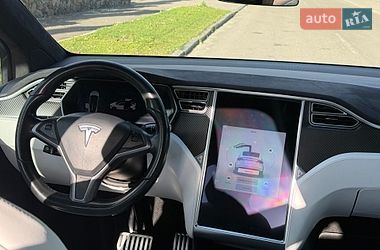 Внедорожник / Кроссовер Tesla Model X 2016 в Белой Церкви