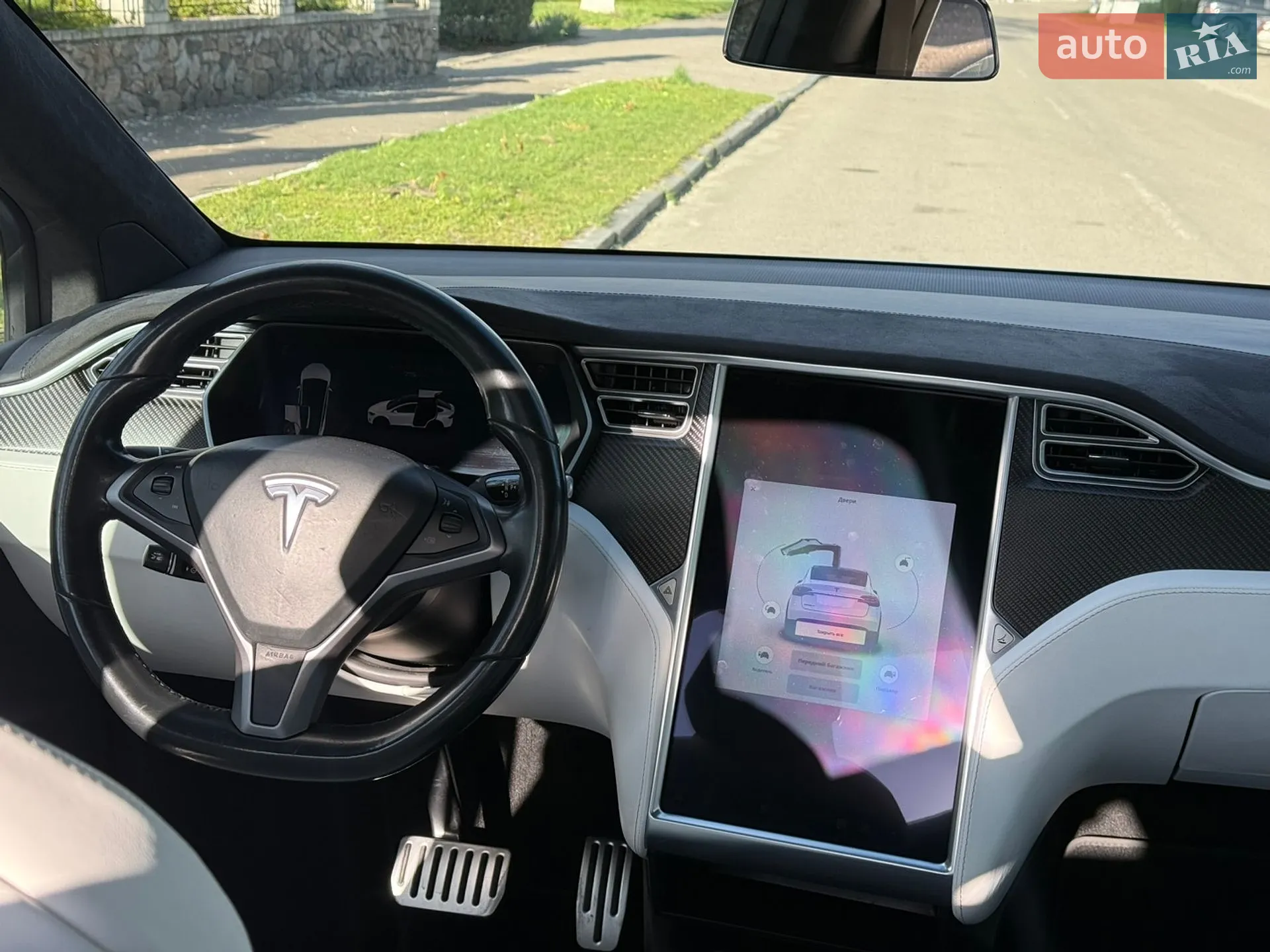 2016 Tesla Model X - мініатюра 26
