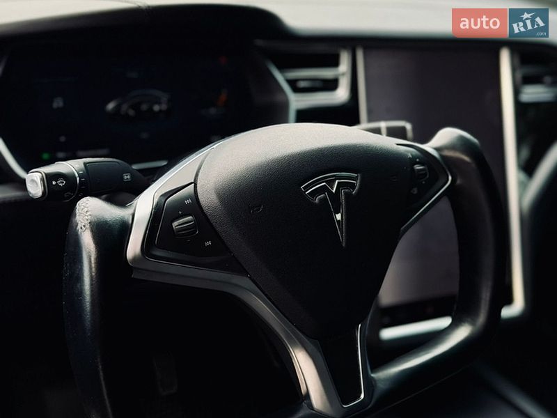 Внедорожник / Кроссовер Tesla Model X 2016 в Днепре