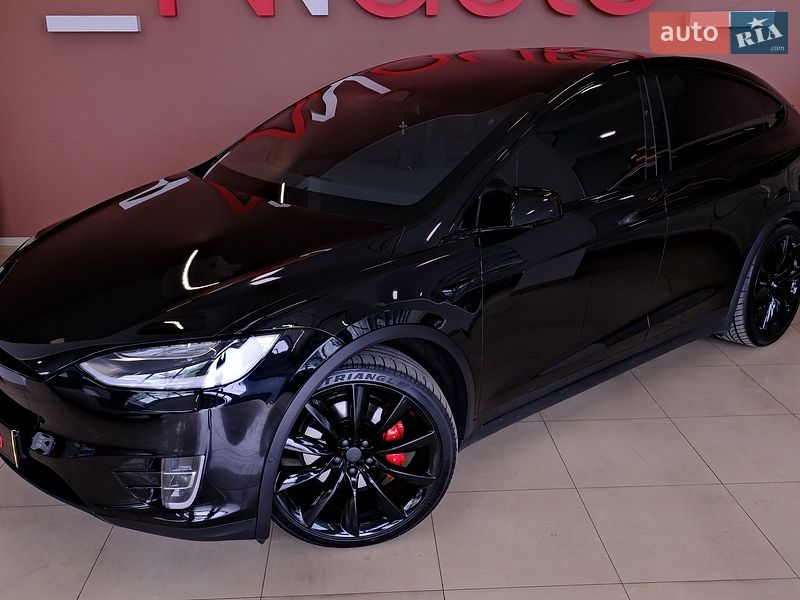 Позашляховик / Кросовер Tesla Model X 2018 в Одесі
