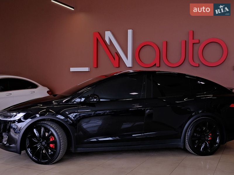 Позашляховик / Кросовер Tesla Model X 2018 в Одесі