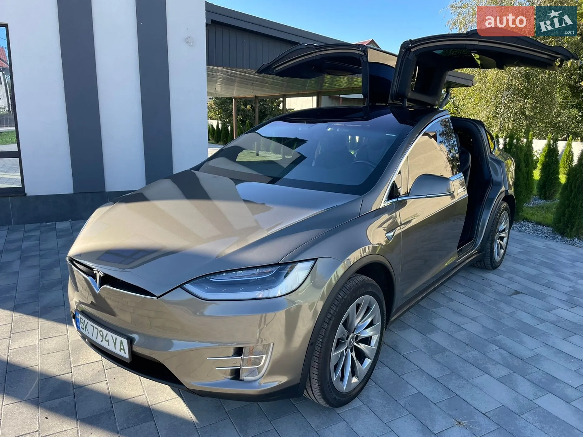 2016 Tesla Model X - мініатюра 12