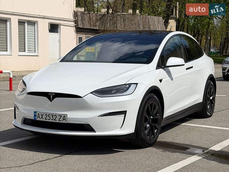 Внедорожник / Кроссовер Tesla Model X 2023 в Киеве