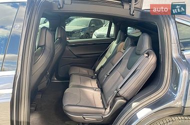Позашляховик / Кросовер Tesla Model X 2018 в Львові
