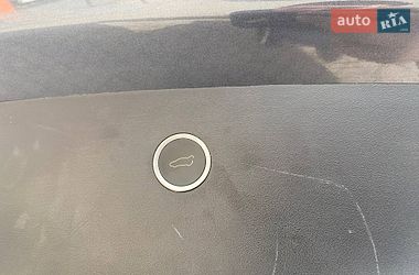 Позашляховик / Кросовер Tesla Model X 2018 в Львові