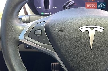 Внедорожник / Кроссовер Tesla Model X 2018 в Киеве