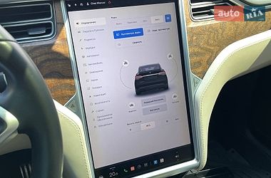Внедорожник / Кроссовер Tesla Model X 2018 в Киеве