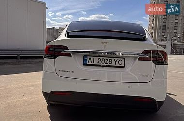 Внедорожник / Кроссовер Tesla Model X 2017 в Киеве
