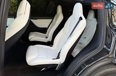 Внедорожник / Кроссовер Tesla Model X 2018 в Киеве