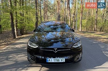 Внедорожник / Кроссовер Tesla Model X 2018 в Киеве