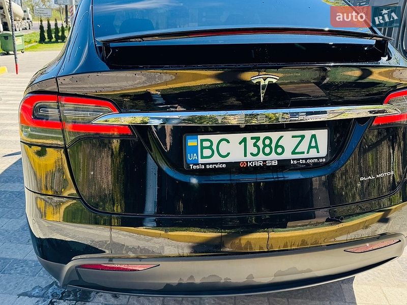 Внедорожник / Кроссовер Tesla Model X 2019 в Львове