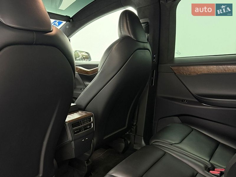 Внедорожник / Кроссовер Tesla Model X 2020 в Одессе