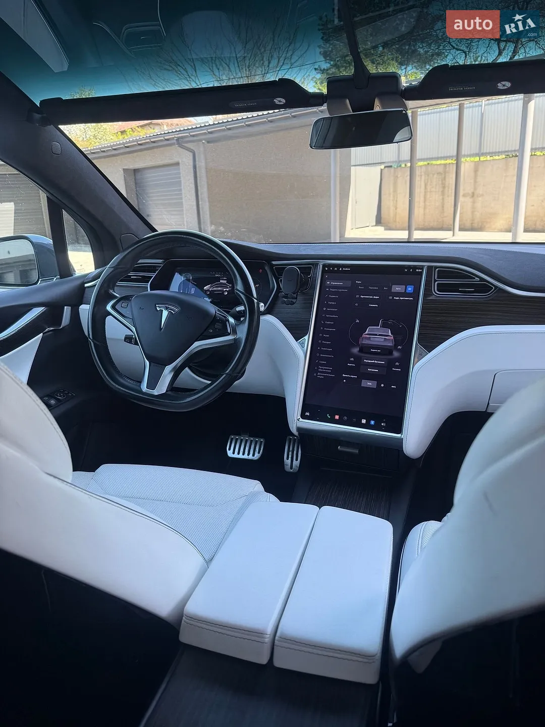 2016 Tesla Model X - мініатюра 41