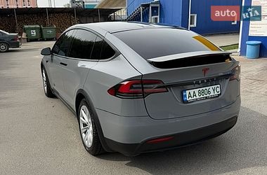 Внедорожник / Кроссовер Tesla Model X 2019 в Киеве