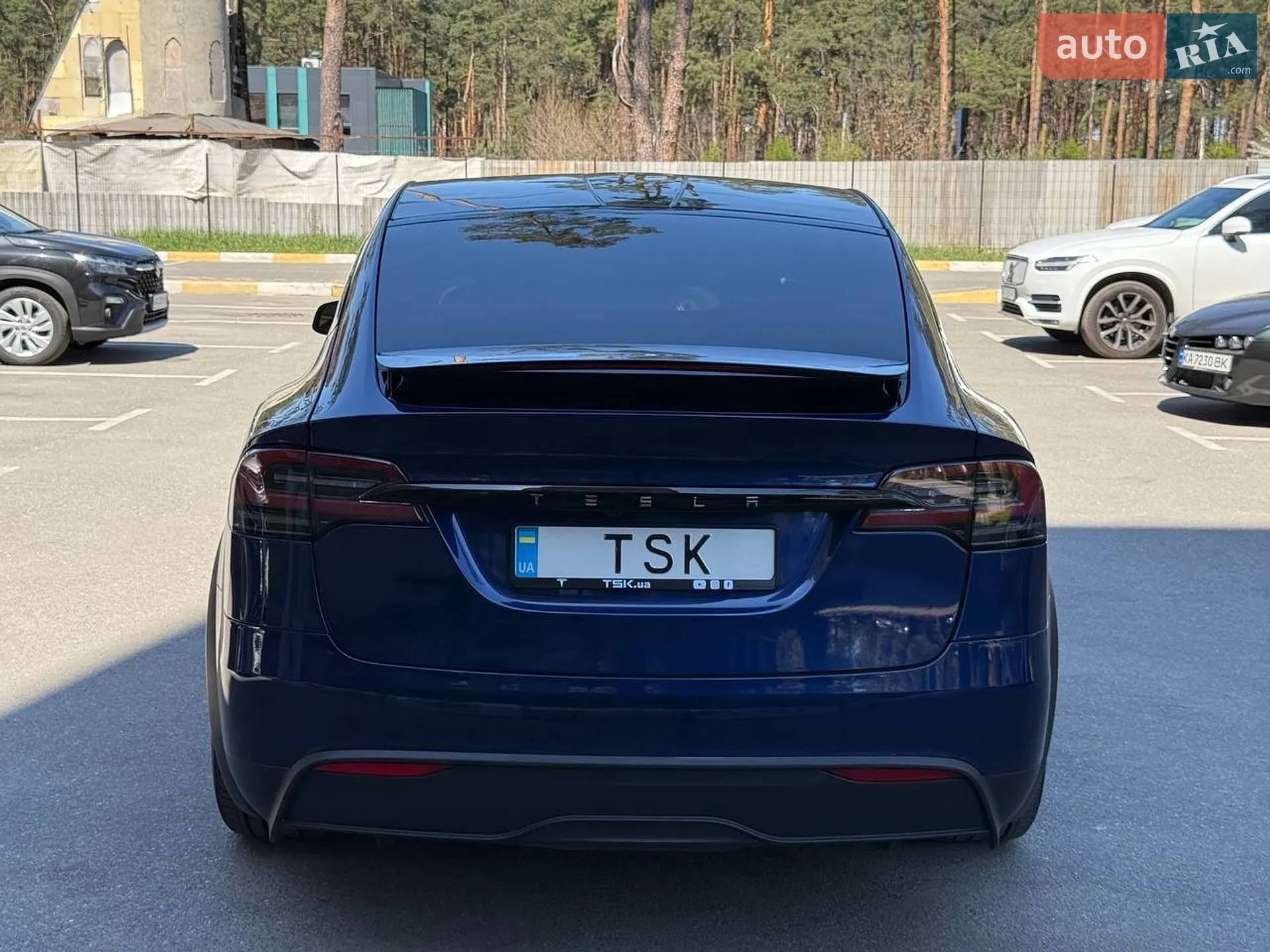 2025 Tesla Model X - мініатюра 3
