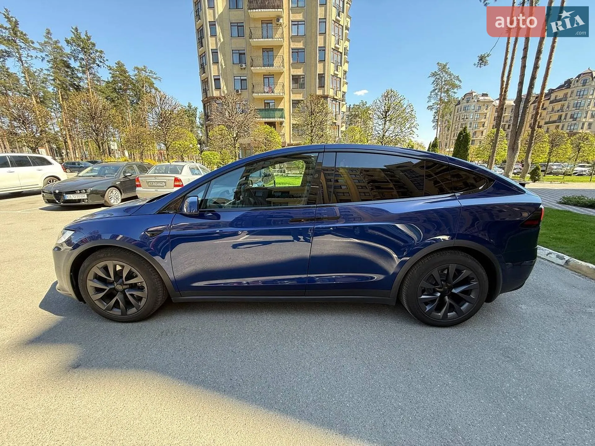 2025 Tesla Model X - мініатюра 5