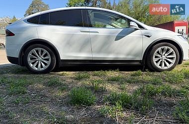 Внедорожник / Кроссовер Tesla Model X 2018 в Киеве