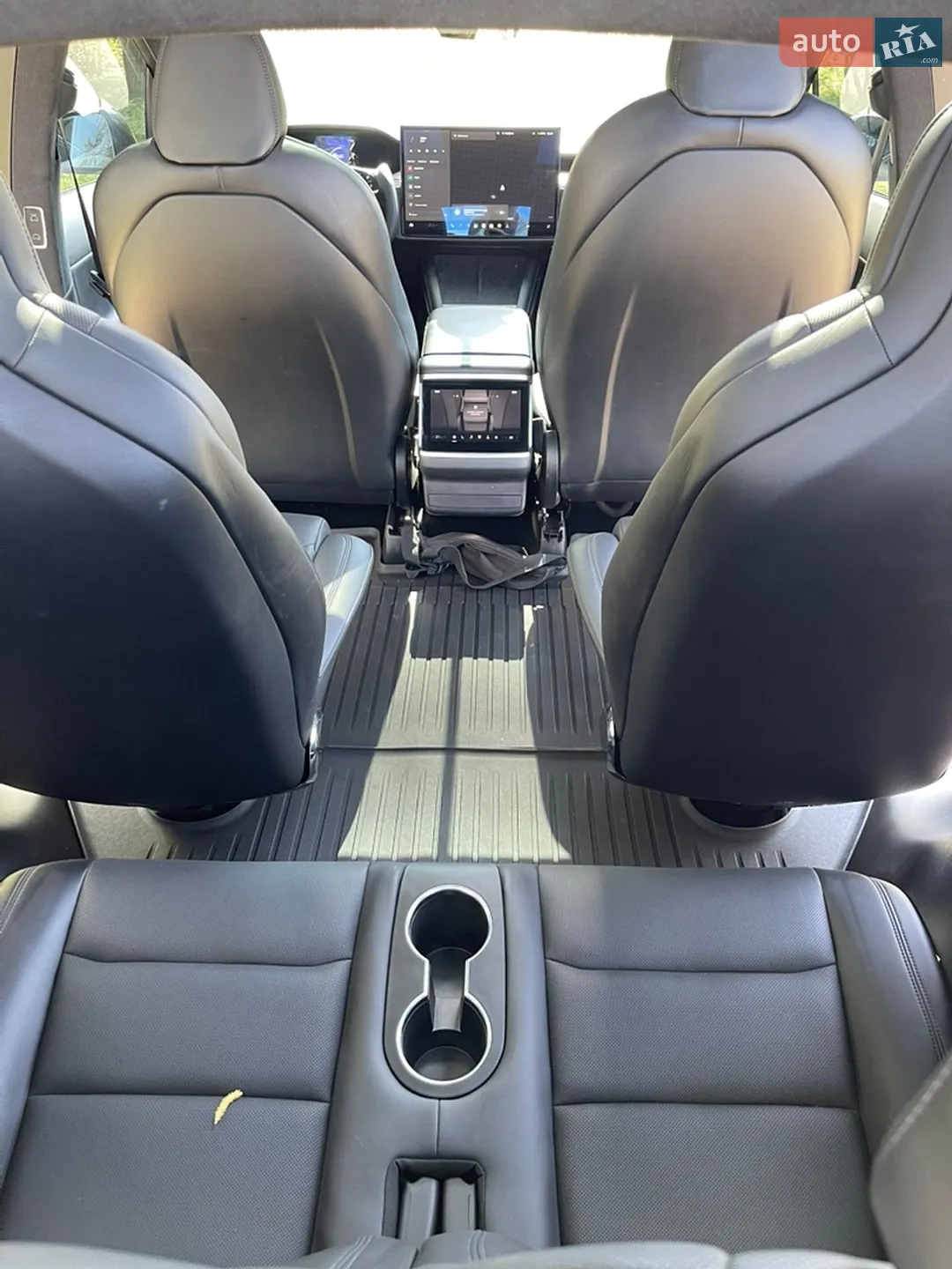 2021 Tesla Model X - мініатюра 23