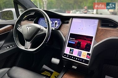 Внедорожник / Кроссовер Tesla Model X 2020 в Львове
