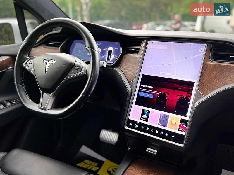 Внедорожник / Кроссовер Tesla Model X 2020 в Львове
