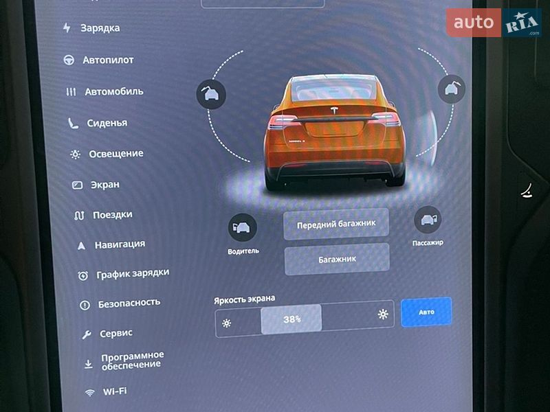 Внедорожник / Кроссовер Tesla Model X 2018 в Бродах