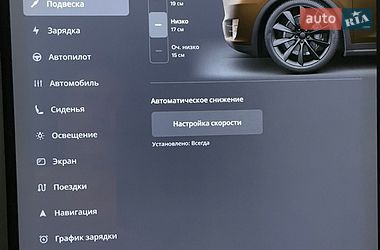 Внедорожник / Кроссовер Tesla Model X 2018 в Бродах