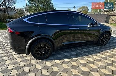 Внедорожник / Кроссовер Tesla Model X 2019 в Киеве