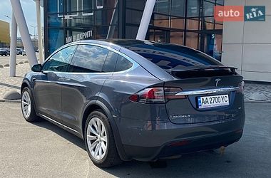 Внедорожник / Кроссовер Tesla Model X 2018 в Киеве