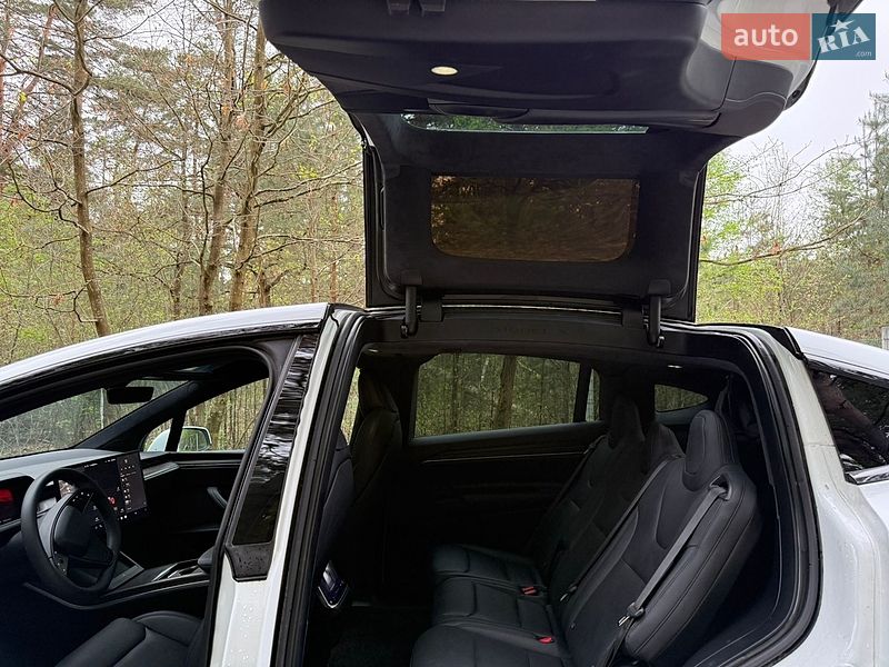 Внедорожник / Кроссовер Tesla Model X 2023 в Львове