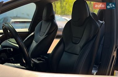 Позашляховик / Кросовер Tesla Model X 2017 в Києві