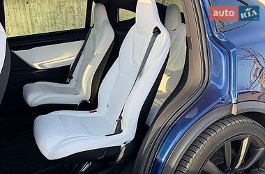 Позашляховик / Кросовер Tesla Model X 2019 в Києві