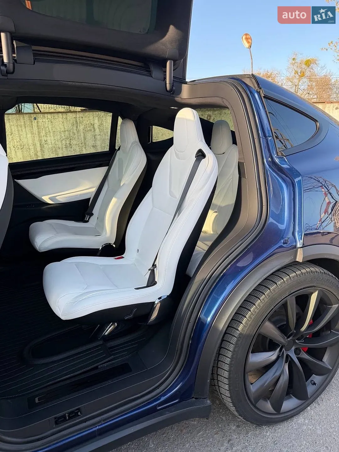 2019 Tesla Model X - мініатюра 9