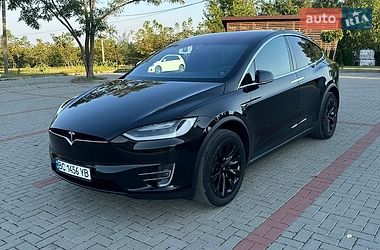 Внедорожник / Кроссовер Tesla Model X 2017 в Золочеве