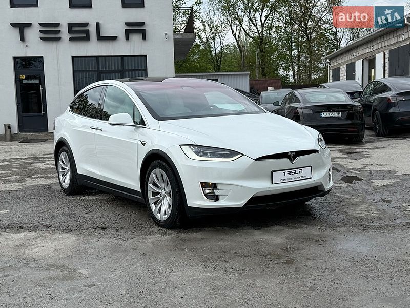 Внедорожник / Кроссовер Tesla Model X 2017 в Виннице